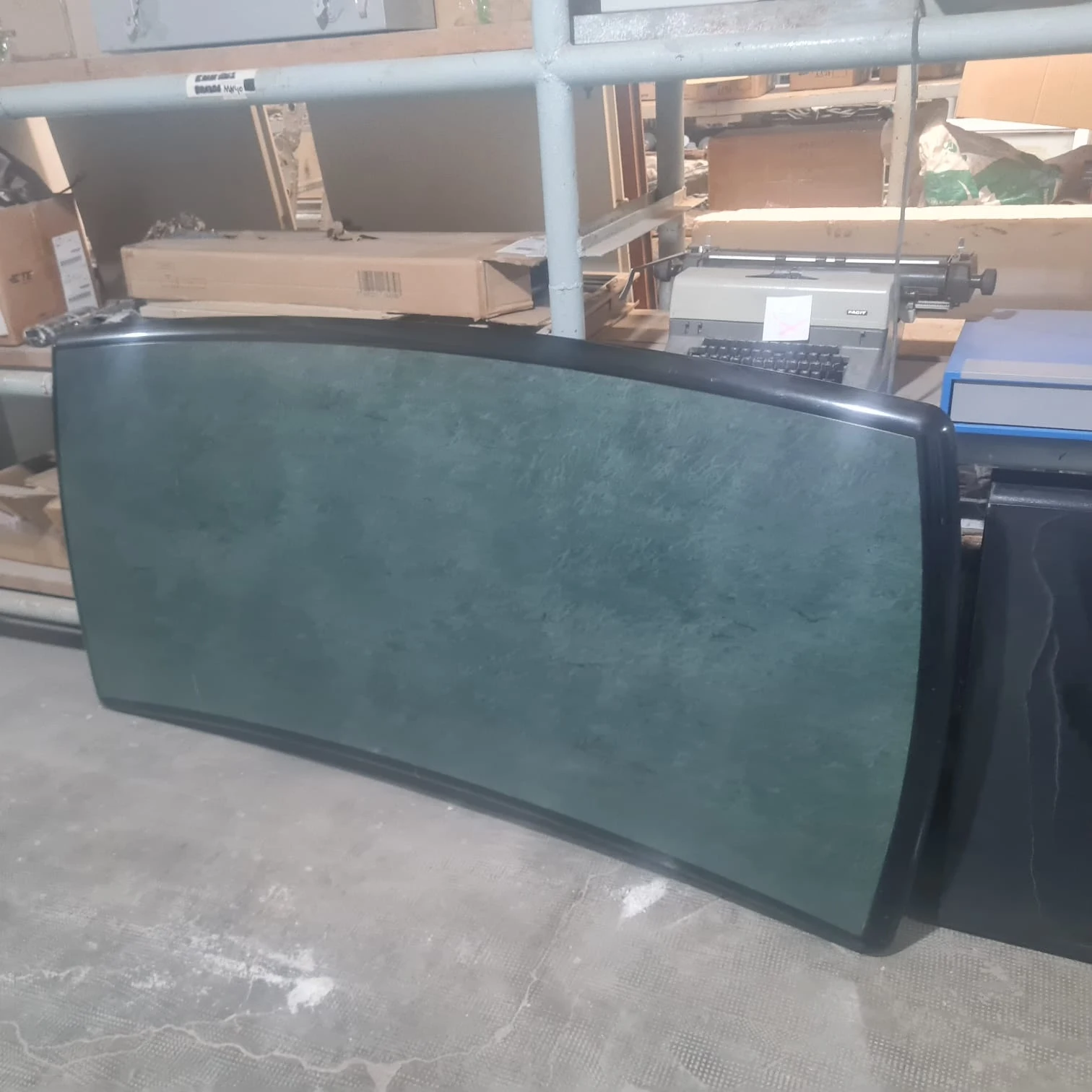 MESA DE MADERA